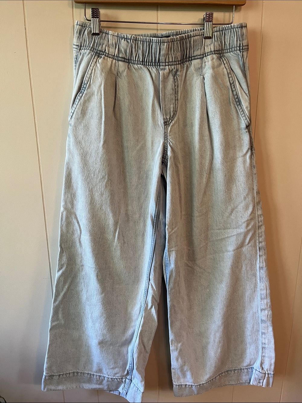 GAP Light Wash Wide Leg Denim Pants